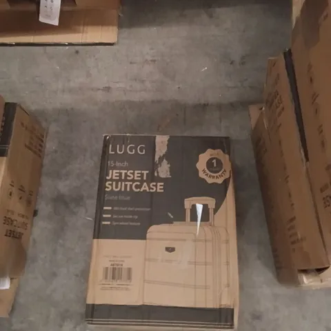  BOXED LUGG TRAVEL SUITCASE