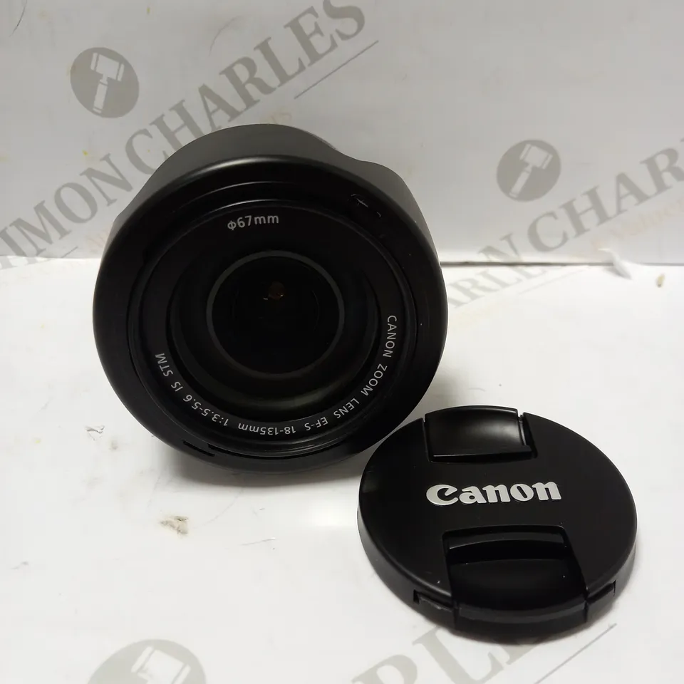 CANON EFS 18 - 135 MM LENS