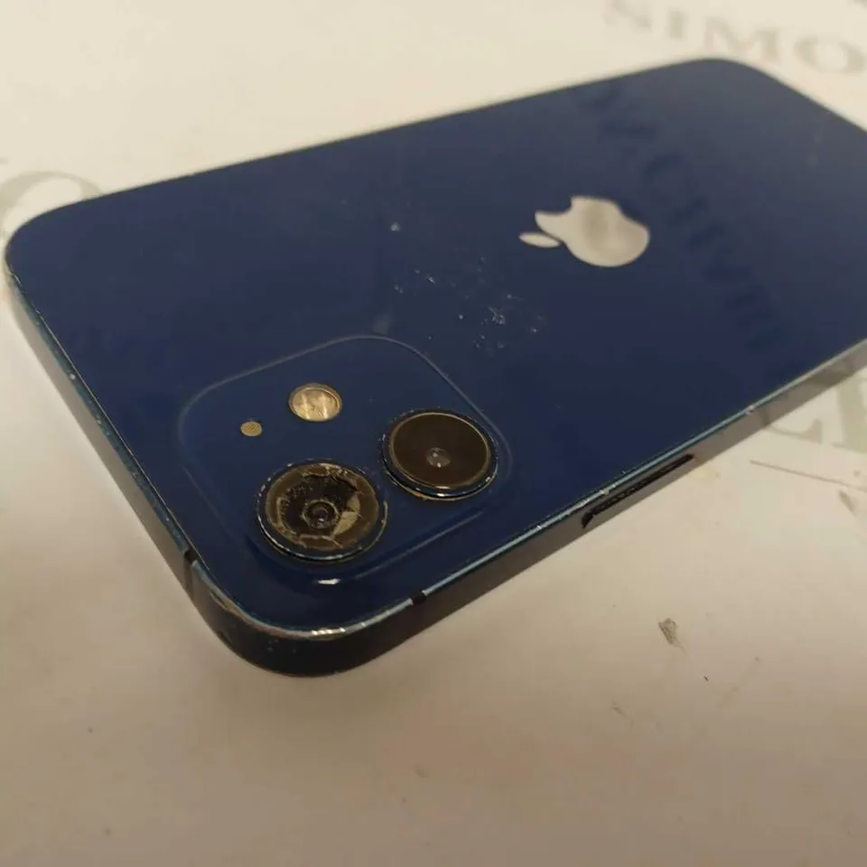 APPLE IPHONE - BLUE MODEL UNKNOWN
