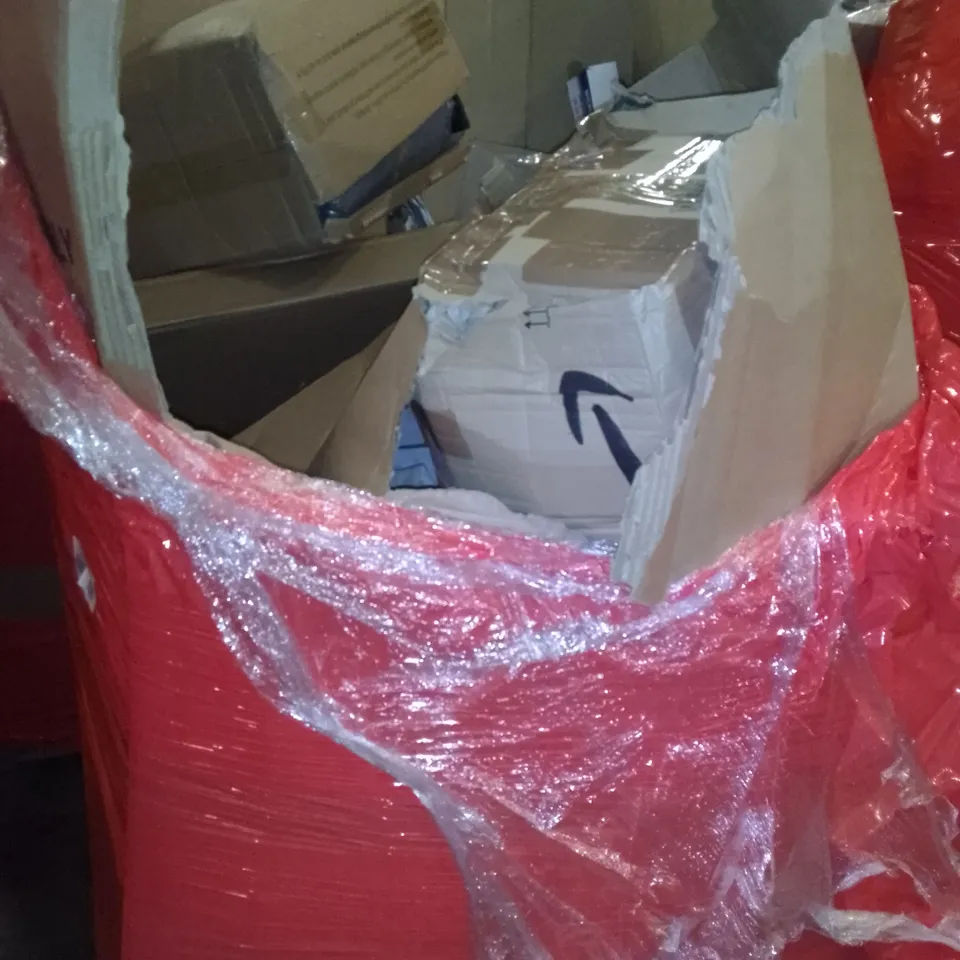 PALLET OF ASSORTED ITEMS TO INCLUDE DEHUMIDIFIER, FAN LIGHT, MANIQUIN HEAD ETC 