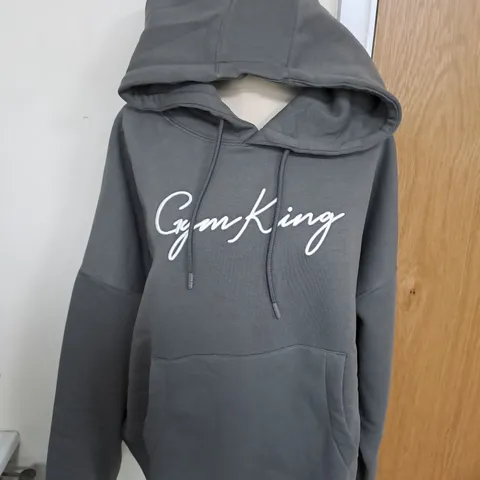 GYMKING SCRIPT HOODIE SIZE 12