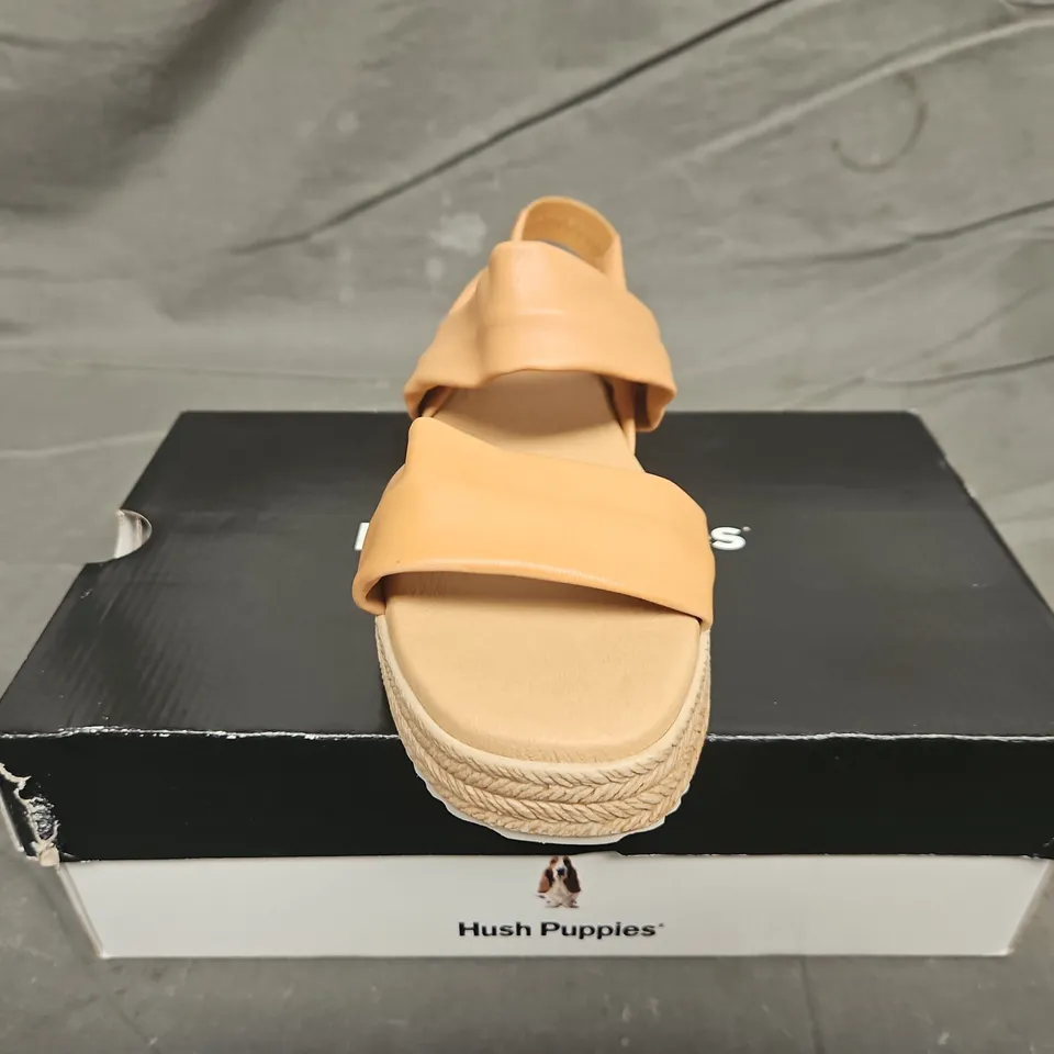 BOXED PAIR OF HUSH PUPPIES WOMENS RACHEL STRAP SANDALS - UK SIZE 7