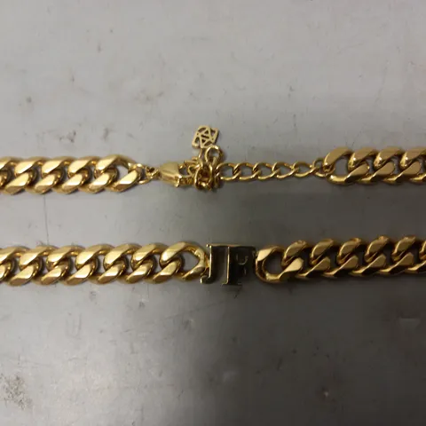BOXED ABBOTT LYON CUSTOM INITIAL CHAIN NECKLACE IN GOLD