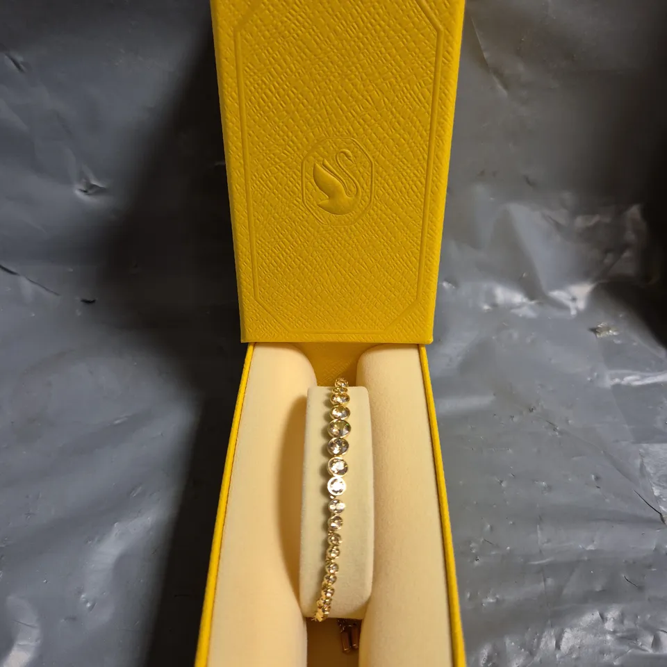 BOXED SWAROVSKI WOMEN'S BRACELET EMILY