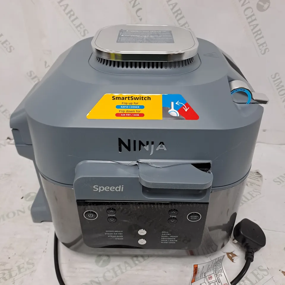 OUTLET NINJA SPEEDI 10 IN 1 5.7L RAPID-COOKER & AIR FRYER