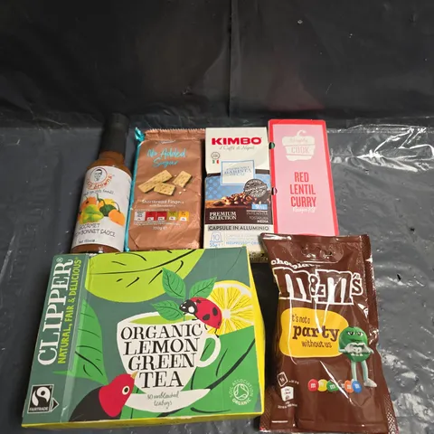 APPROXIMATELY 10 ASSORTED FOOD ITEMS TO INCLUDE -M&M'S, LEMON GREEN TEA AND SIMPLY COOK