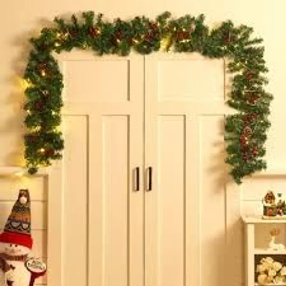 BOXED 270cm LIGHTED FAUX GARLAND WITH LIGHTS (1 BOX)