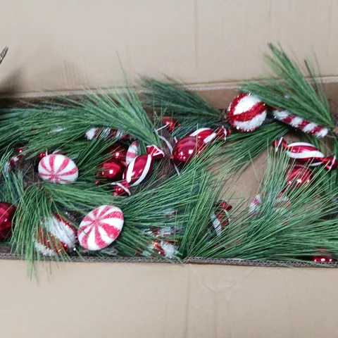 CANDY CANE 9FT CHRISTMAS GARLAND