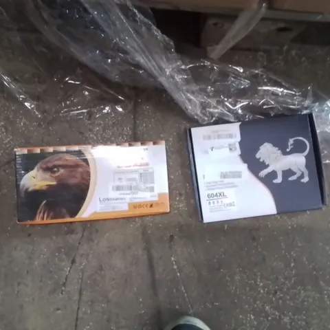 PALLET TO CONTAIN A LARGE QUANTITY OF INK CARTRIDGES 