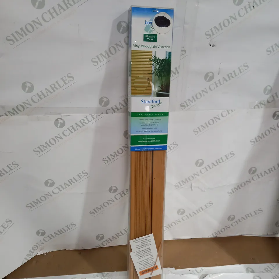 BOXED VINYL WOODGRAIN VENETIAN BLINDS 