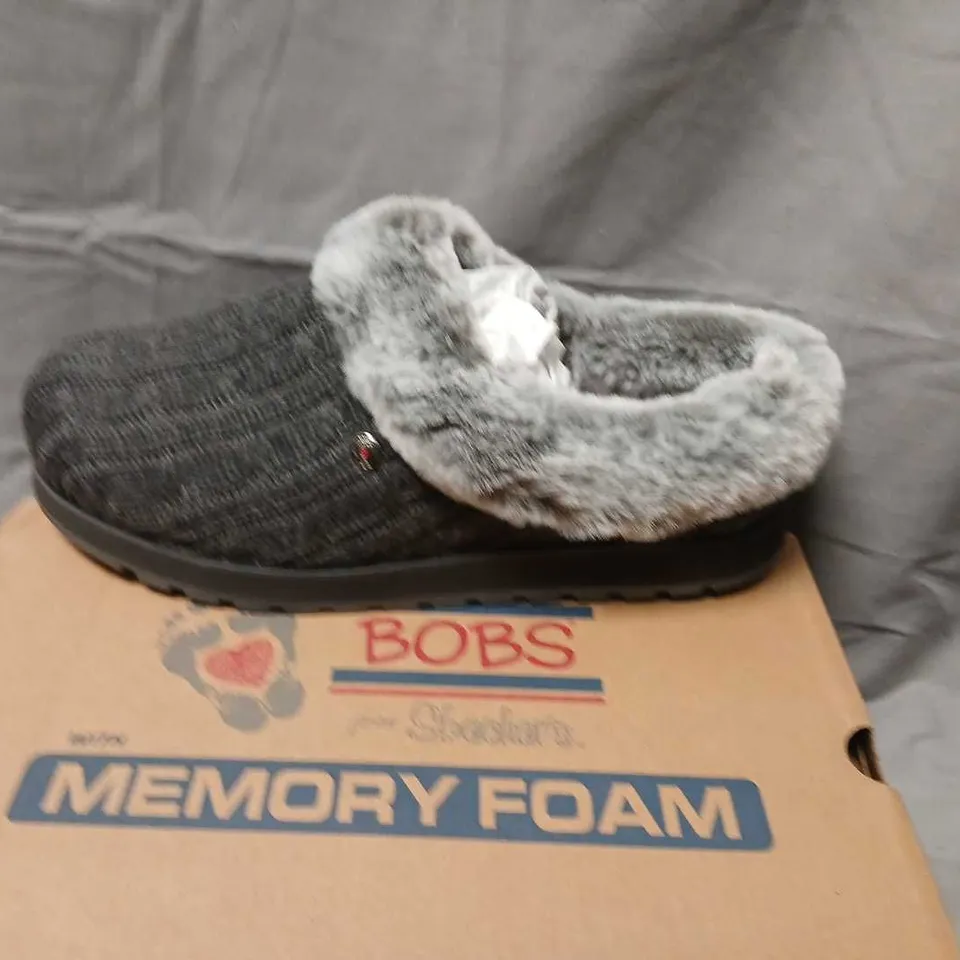 SKECHERS BOBS MEMORY FOAM SLIPPERS – WOMEN'S GREY KNIT WITH FAUX FUR LINING, UK 6