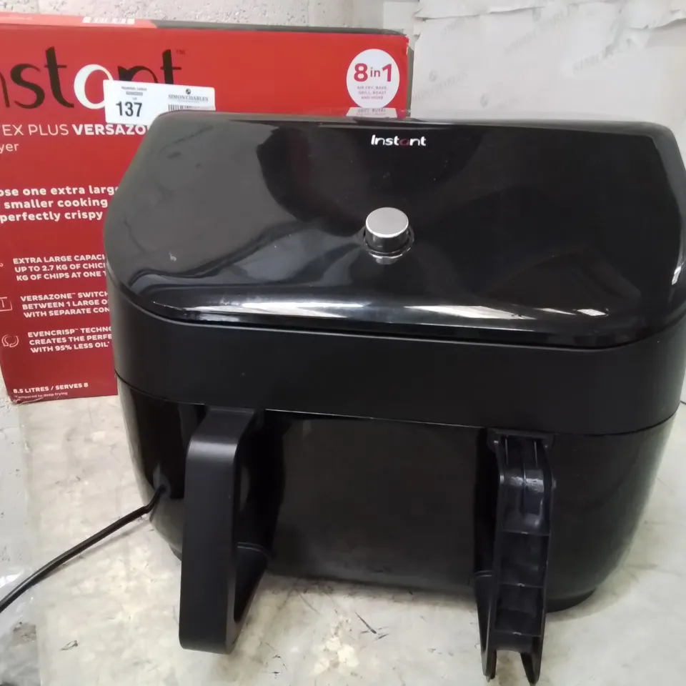 INSTANT VORTEX 8 IN 1 DUAL AIR FRYER 7.6L 