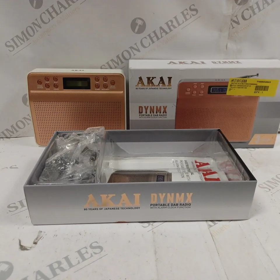 BOXED AKAI PORTABLE DAB RADIO
