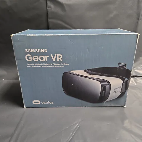 BOXED SAMSUNG GEAR VR
