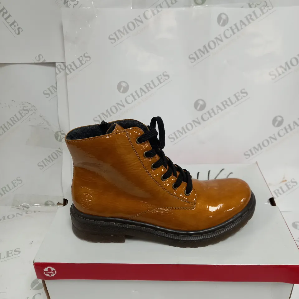 BOXED RIEKER LACE ANKLE BOOTS SIZE 7.5