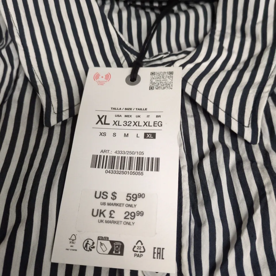 ZARA XL BLACK AND SHIRT WITH TAGS