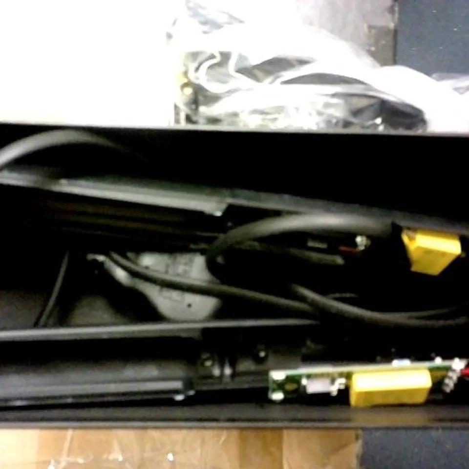 GHD HAIR STRAIGHTENERS