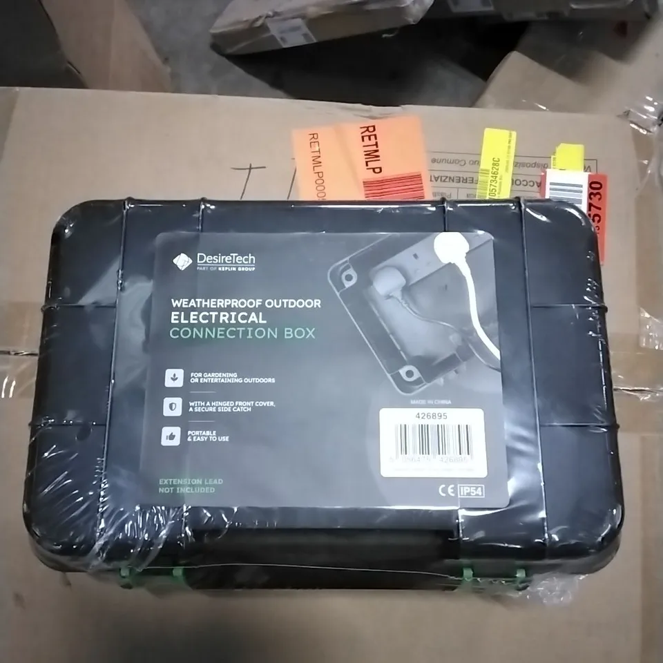 BAGGED DESIRETECH WEATHERPROOF ELECTRIC CONNECTION BOX (EXTENSION LEAD NOT INCLUDED)