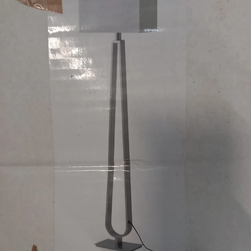 BOXED KLABB FLOOR LAMP