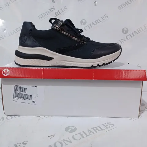 BOXED PAIR OF RIEKER ANTISTRESS WEDGE TRAINERS IN NAVY SIZE 6.5