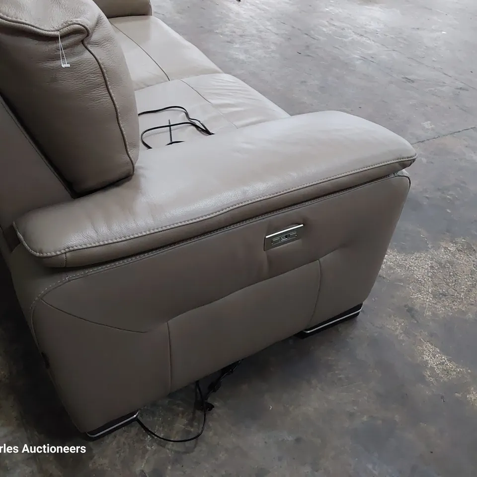 QUALITY ITALIAN DESIGNER GRADO POWER RECLINING TWO SEATER SOFA LIGHT GREY LEATHER