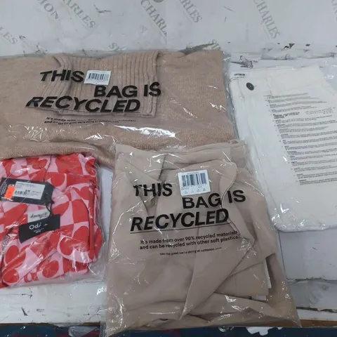 LARGE QUANTITY OF ASSORTED CLOTHING TO INCLUDE SHIRTS, SWEATERS, SKIRTS, ETC