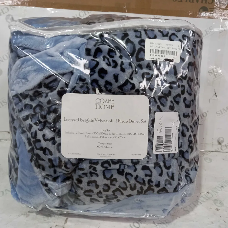 COZEE HOME LEOPARD BRIGHTS VELVETSOFT DUVET SET IN BLUE - KING SIZE