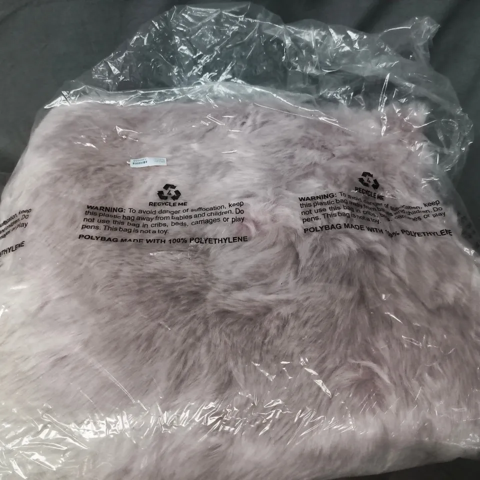 ACRYLIC PATTERNED RUG - DOOR MAT IN PINK