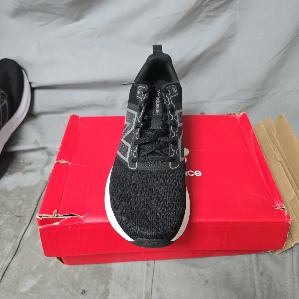 NEW BALANCE 460 BLACK TRAINERS SIZE 12