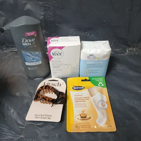 APPROXIMATEY 20 ASSORTED HEALTH AND BEAUTY PRODUCTS TO INCLUDE DOVE MEN BODY WASH, BABY SOAP AND VEET HAIR REMOVAL KIT