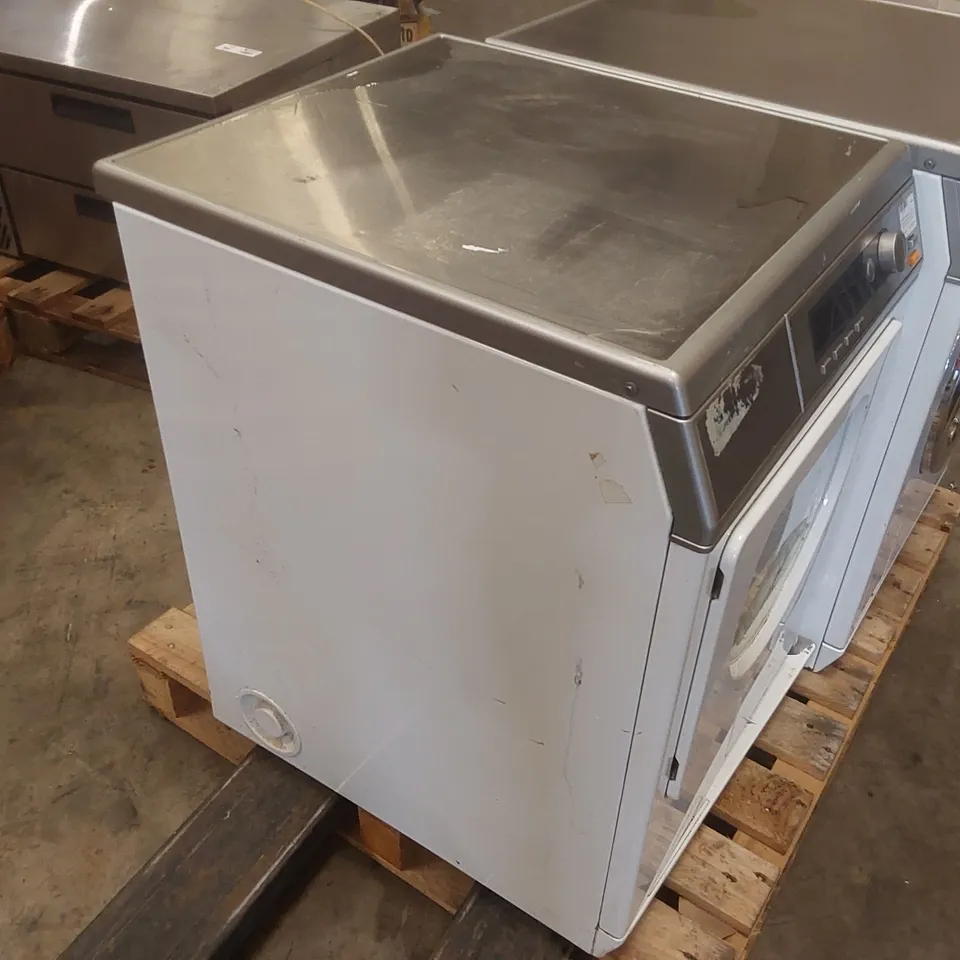 MIELE PROFESSIONAL PT 7136 VARIO TUMBLE DRYER - 400V -W 600 X D 700 X H 850MM