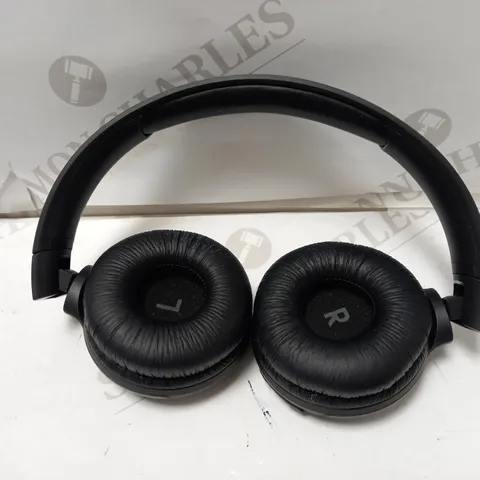 JBL TUNE510BT - WIRELESS OVER-EAR HEADPHONES