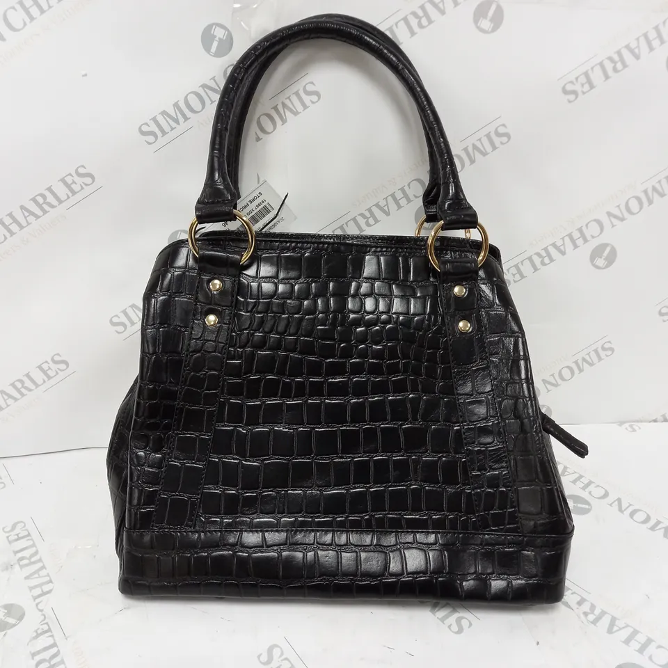 ASHWOOD TRIPLE COMPARTMENT LEATHER SHOULDER BAG BLACK