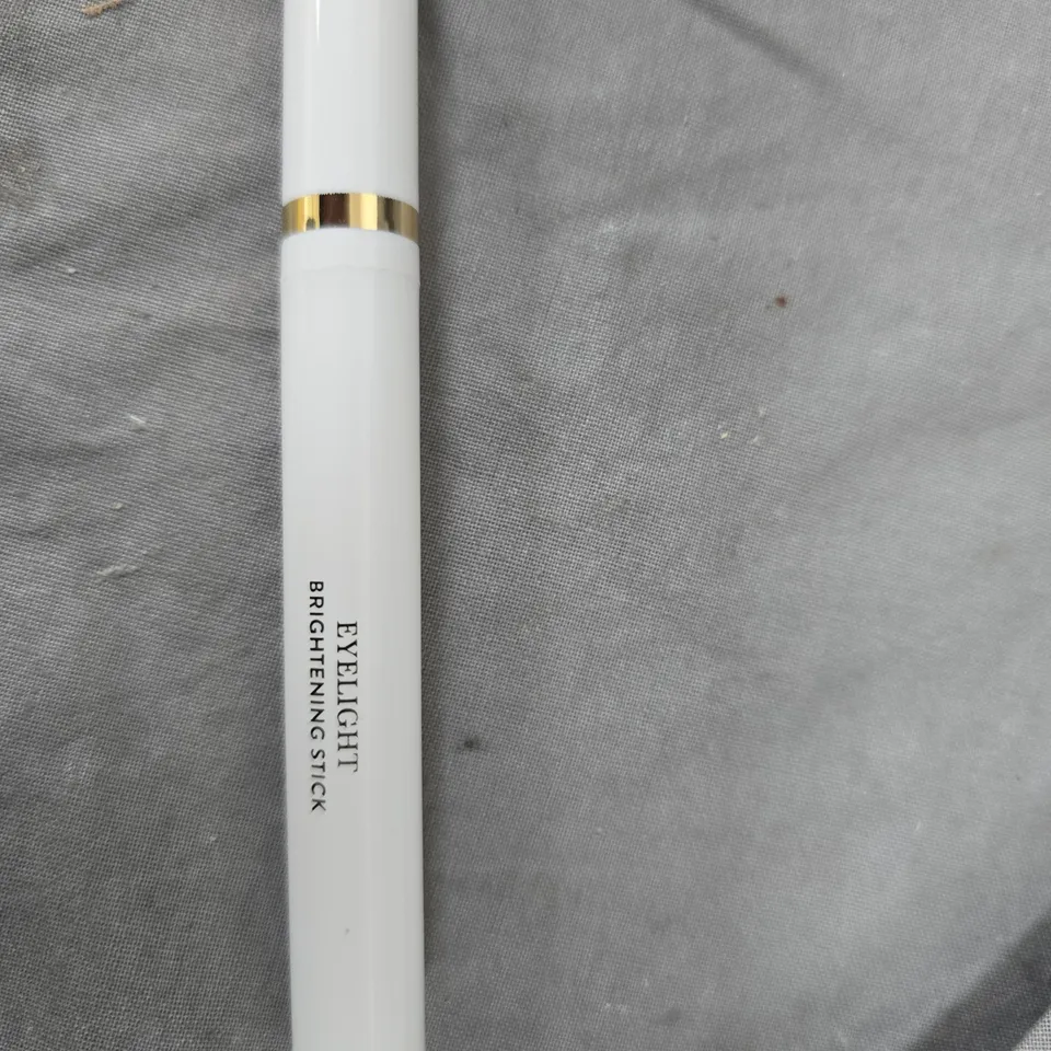 ASSORTED EYELINERS – LAURA GELLER PENCILS & KAJAL LONGWEAR EYELINER 