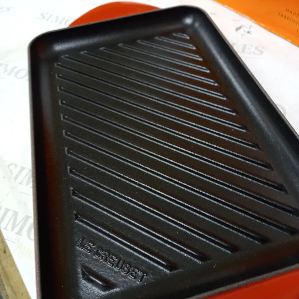 LE CREUSET ENAMELLED CAST IRON RECTANGULAR GRILL