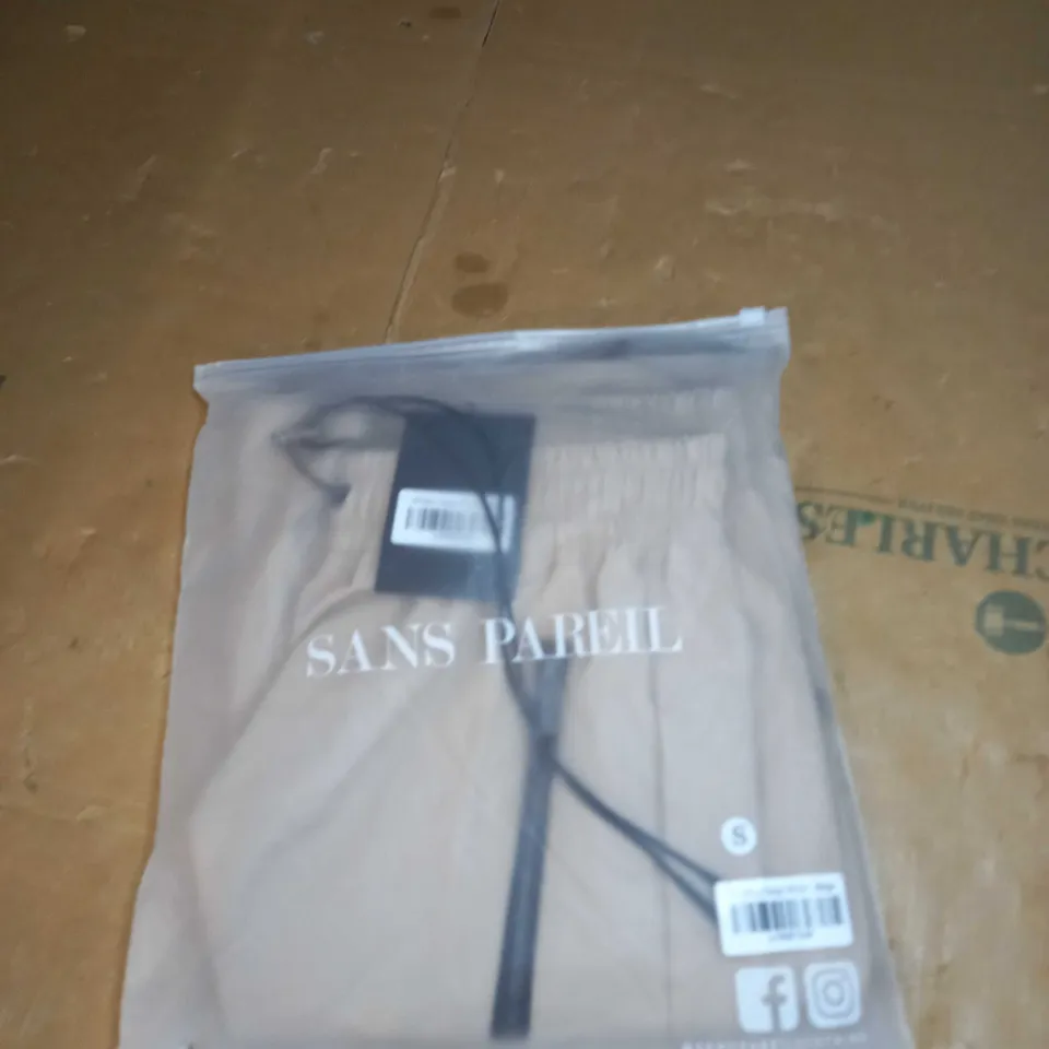 BAGGED SANS PAREIL MILITARY CARGO SHORTS SIZE S