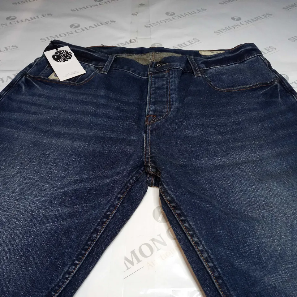 PRETTY GREEN MENS SKINNY FIT JEANS IN BLUE - 36W, 32L