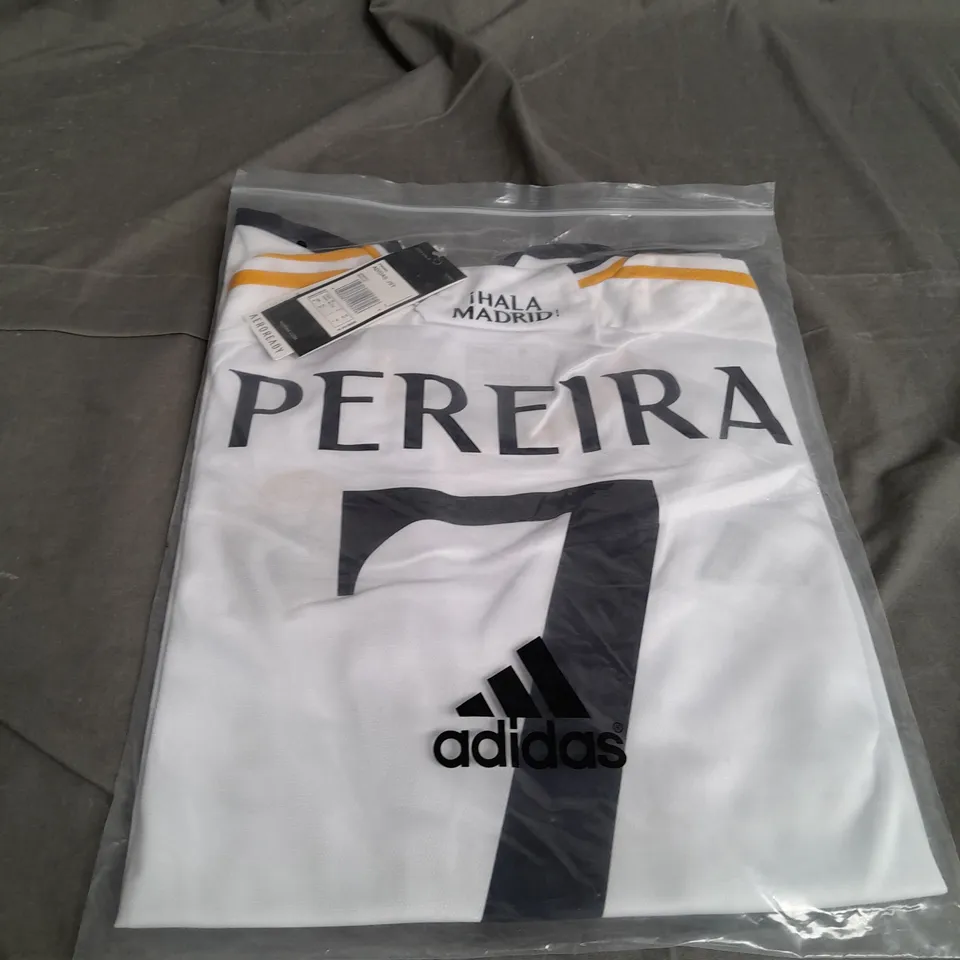 REAL MADRID 23/24 HOME JERSEY SIZE M
