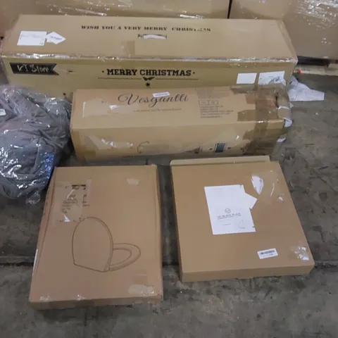 PALLET OF ASSORTED ITEMS INCLUDING: MATTRESSES, ARTIFICIAL CHRISTMAS TREE, SOFA COVER, PIZZA STONE, TOILET SEAT