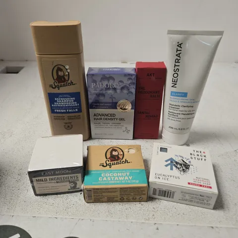 APPROXIMATELY 15 ASSORTED HEALTH & BEAUTY PRODUCTS TO INCLUDE DEODORANT BALM, DR SQUATCH, TALLOW BALM ETC