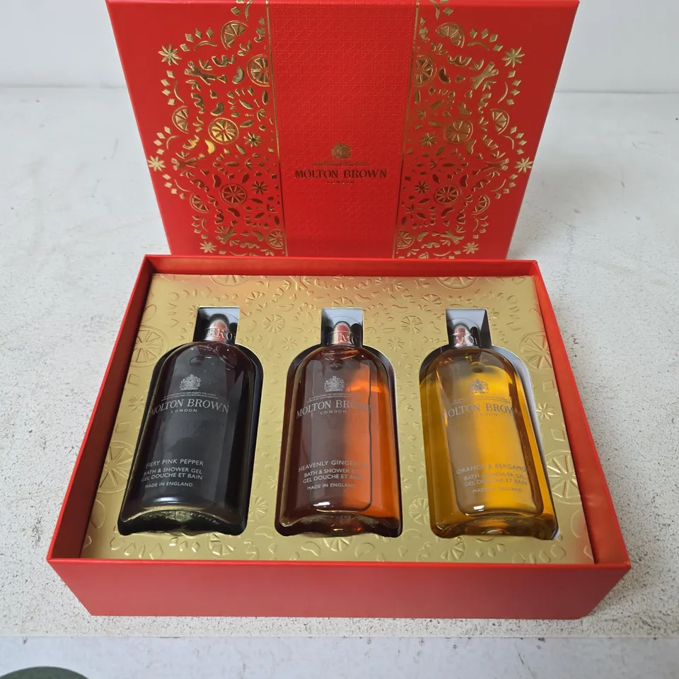 BOXED MOLTON BROWN FLORAL & SPICY BODY CARE COLLECTION