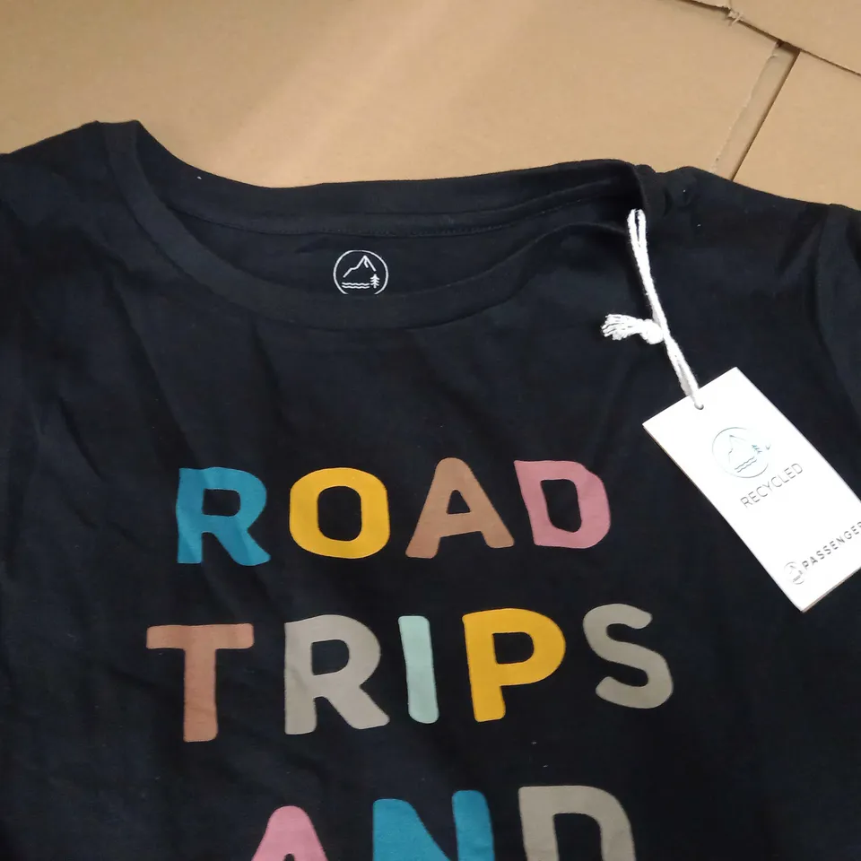 PASSENGER BLACK/SLOGAN TEE - LARGE