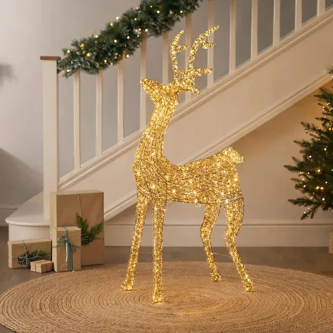FESTIVE INDOOR/OUTDOOR PRE LIT MICRODOT REINDEER