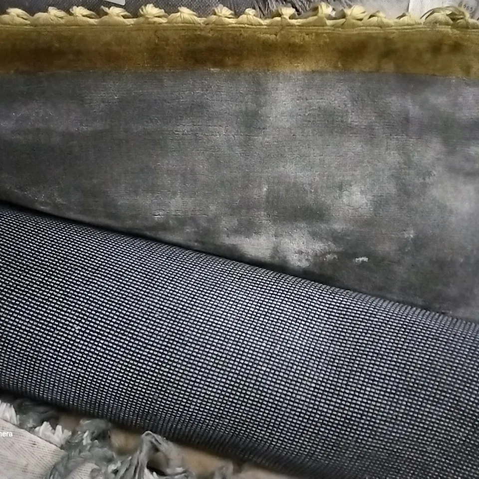 QUALITY CONTEMPORARY PLAINS ELGIN SILVER MUSTARD BORDER 160×230CM