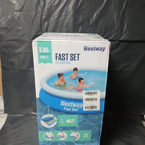 BESTWAY 12FT POOL FAST SET WITH POOL FILTER - COLLECTION ONLY 