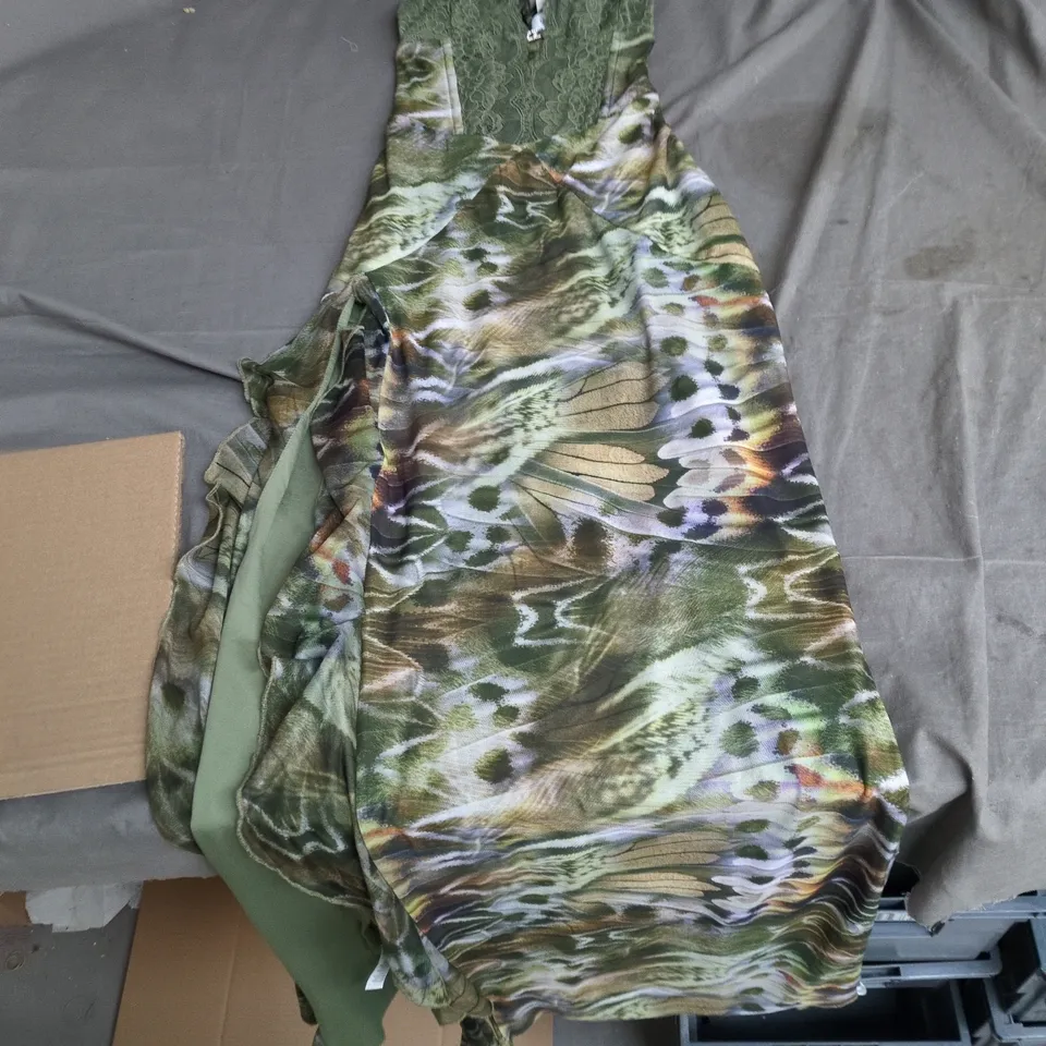 OUTCAST WOMEN'S DRESS - GREEN LACE BODICE WITH MULTI-PRINT SKIRT, SIZE M