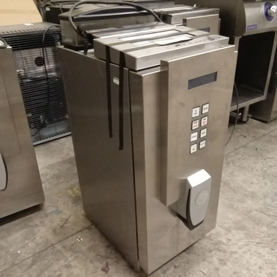 AEQUATOR + COFFEE MACHINE