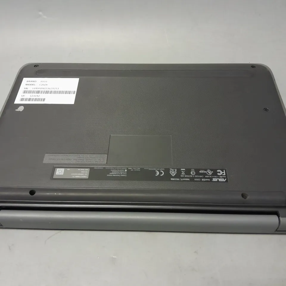 ASUS C202X 11 INCH LAPTOP