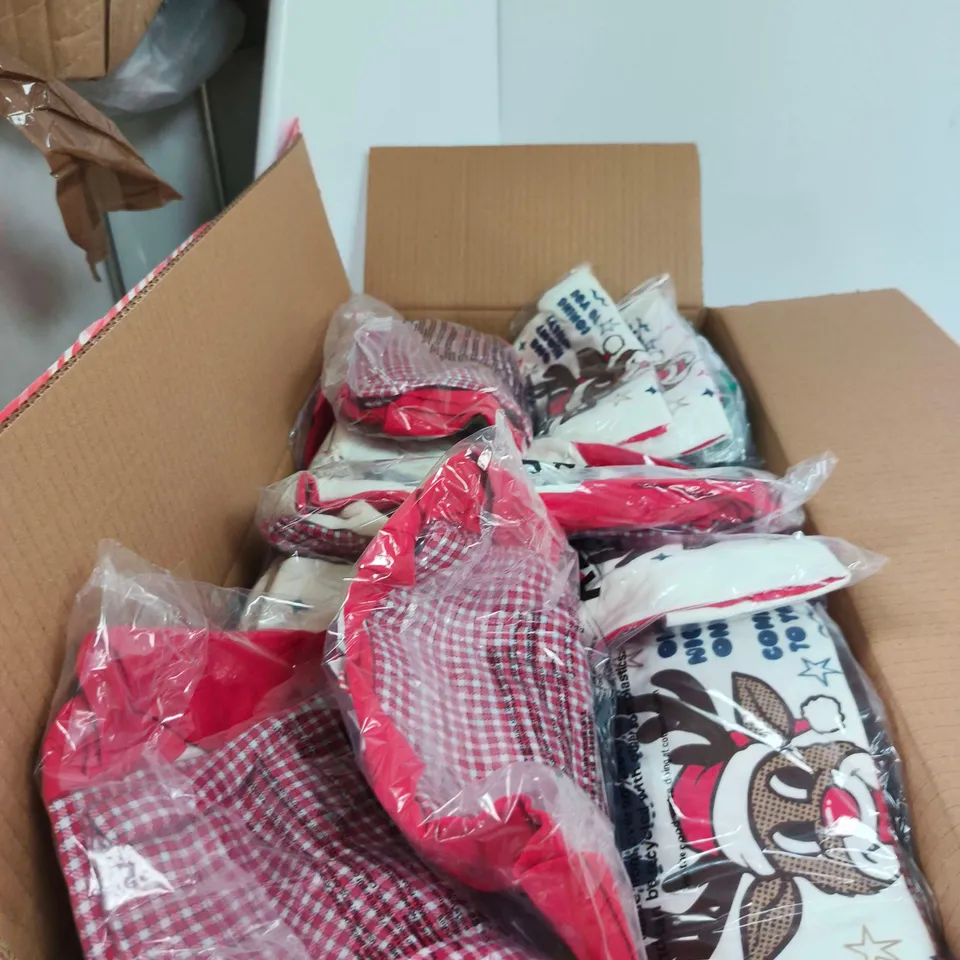 BOX OF APPROXIMATELY 28 ASSORTED CLOTHING ITEMS TO INCLUDE KIDS FAMILY CHRISTMAS RAGLAN LONG SLEEVE PJ SET VARSITY RED GINGHAM/RUDOLPH ETC