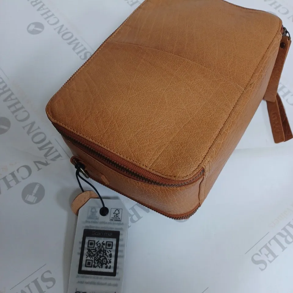 MUUD LILLY HANDMADE LEATHER BAG